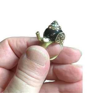 Heidi Daus Swarovski crystal ring size 5